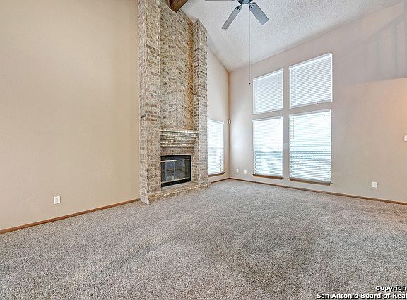 3rd image of 8707 Timber Ledge St