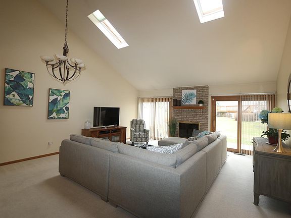 2nd image of 11902 Dunree Ln