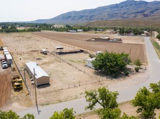 901 Hayride Rd #1-2, Las Cruces, NM 88007