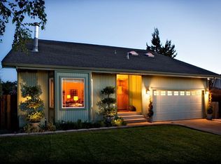 143 Arcadia Dr, Grass Valley, CA 95945