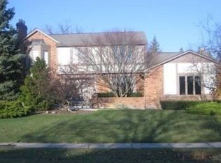 5492 Corbin Dr, Troy, MI