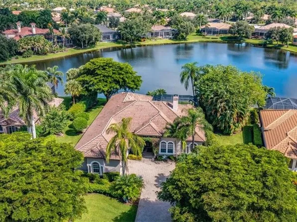 7879 Players ST, NAPLES, FL 34113