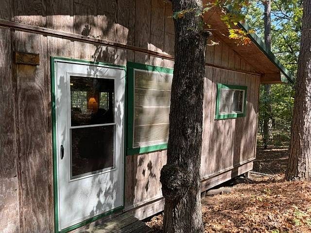 1st image of 433967 E 1698th Rd #15