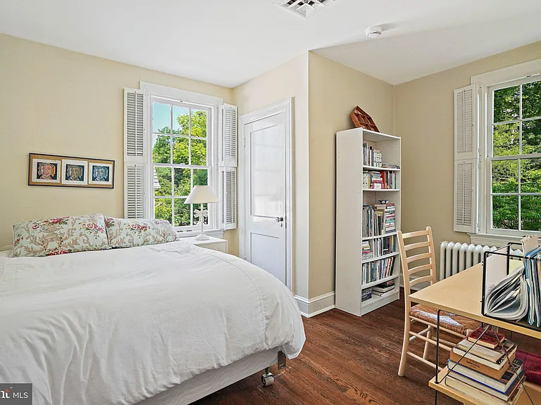 3612 Albemarle St NW — Photo 23