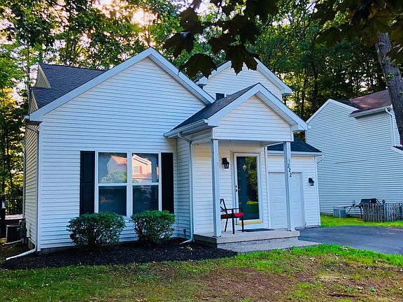 2nd image of 222 Meadowlark Dr