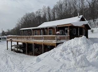 3010 Kelly Rd, Hubbardsville, NY 13355