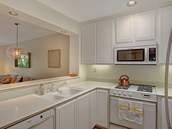 5th image of 155 Por La Mar Cir
