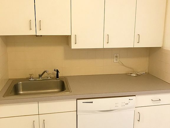 5th image of 72 Lubec St APT 5