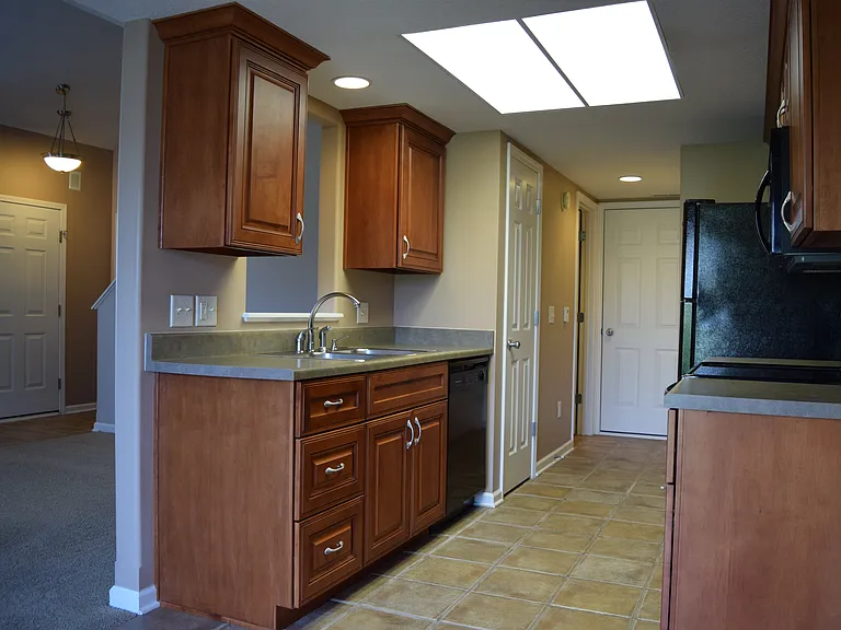 10039 Oak Trail Rd — Photo 7