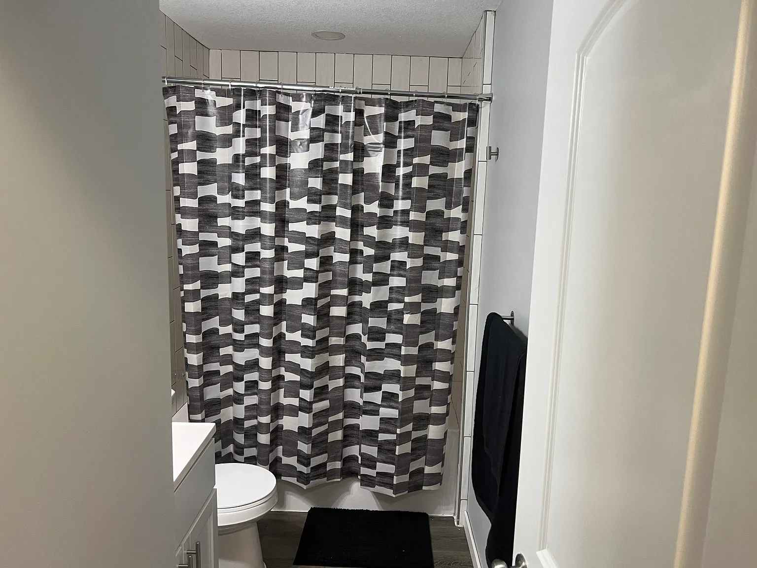3 bed, 1500 sqft, $850 — Photo 4