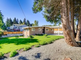 2009 NE 24th St, Renton, WA 98056