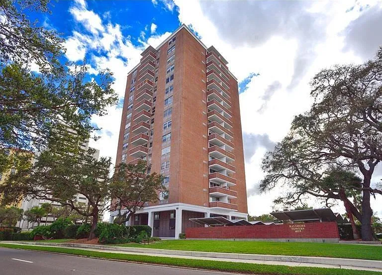 4015 Bayshore Blvd #7F — Photo 1