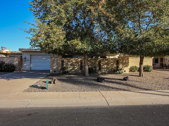 2nd image of 9804 W Teakwood Dr