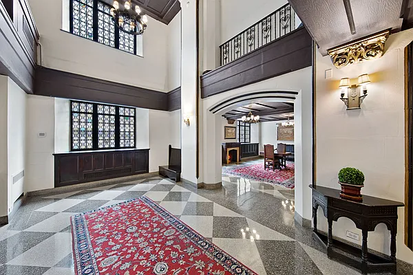 Rented by Compass | media 29