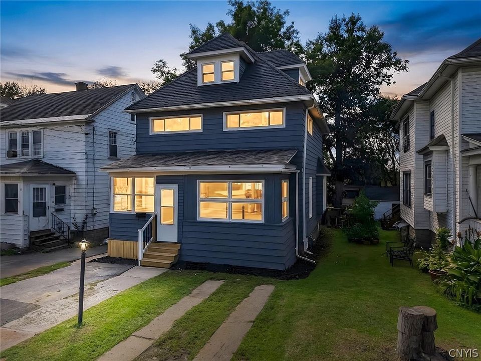 1st image of 109 Park Pl