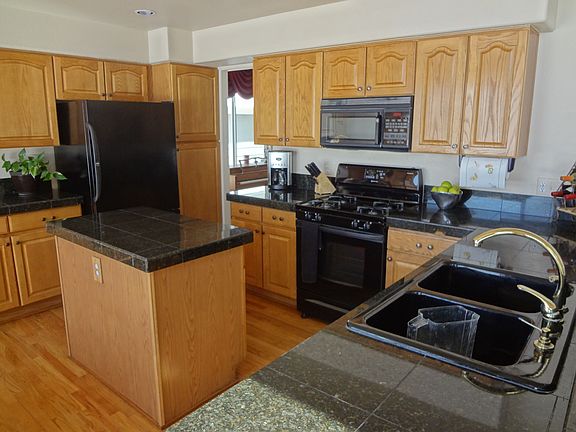 Granite tile kitchen