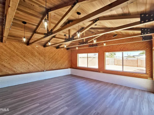 13121 N 21st Drive, Phoenix, AZ 85029