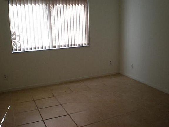 4th image of 5855 Washington St APT 92