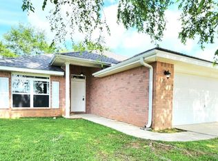 2454 Flintstone Dr, Cantonment, FL 32533