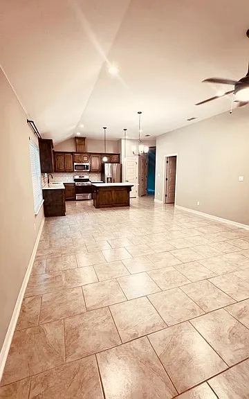 602 S Tecate Dr — Photo 3