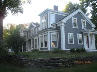 81 Broad St, Barre, MA 01005