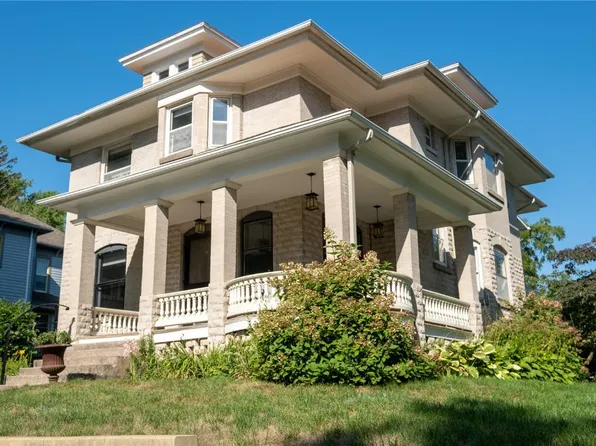 117 5th Ave NW, Mount Vernon, IA 52314