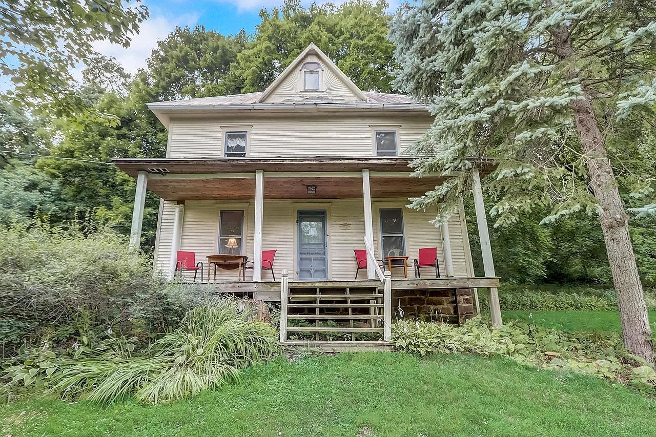 E7202 Seeley Creek Drive, Loganville, WI 53943 MLS 1960966 Zillow