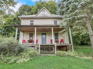 E7202 Seeley Creek Dr, Loganville, WI 53943