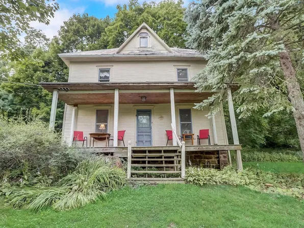 E7202 Seeley Creek Drive, Loganville, WI 53943