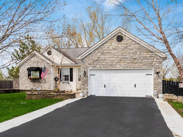 546 Dowling Ave, Ashville, OH 43103