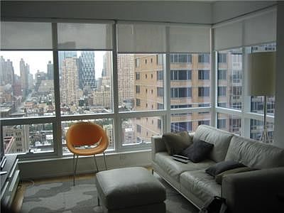 3rd image of 350 W 42nd St APT 27D