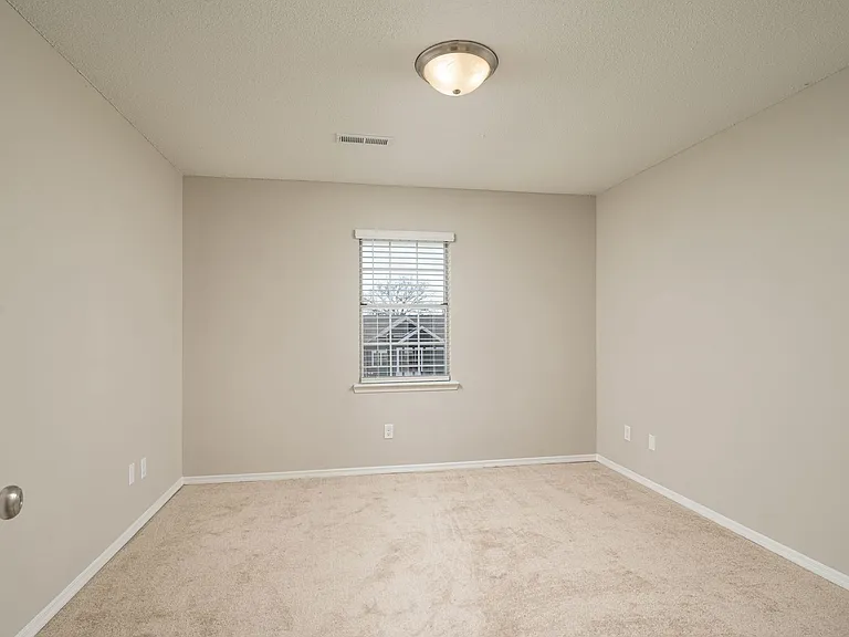 Vandergriff Village by Callio Properties — Photo 48