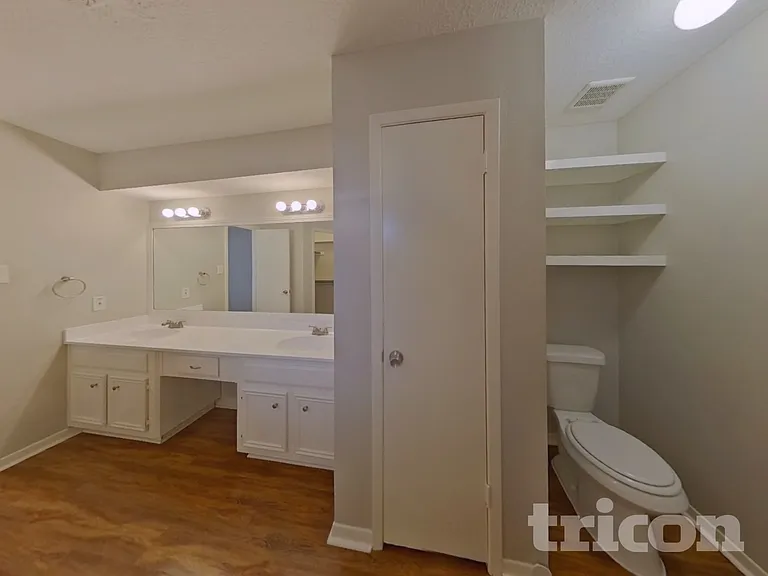 3602 Hill Springs Dr — Photo 8