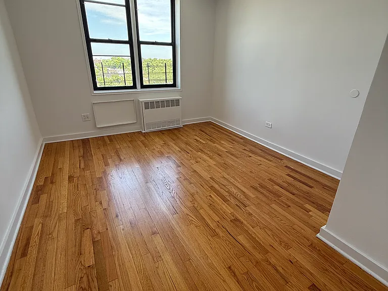 1411 Avenue V #6H — Photo 11