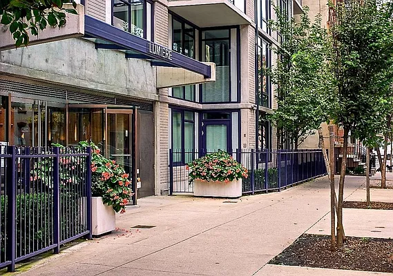 Rented by New York Residence | media 14