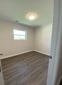 403 Myna Dr — Photo 4