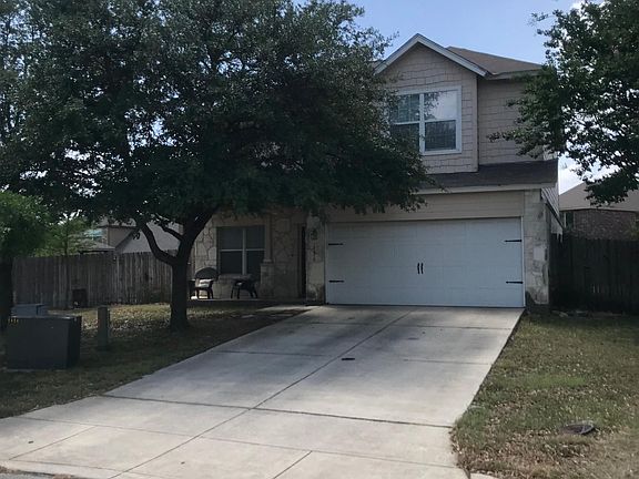 2nd image of 136 Latigo Ln