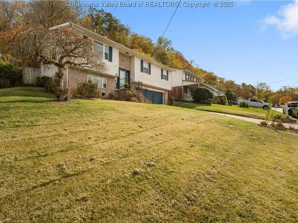 47 Jannette Dr, Poca, WV 25159