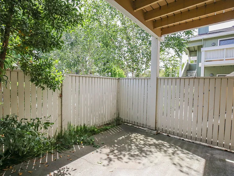 79 Schooner Ct — Photo 21