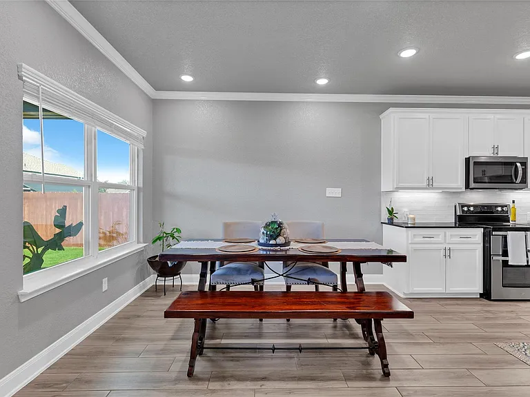 8508 Glade Dr — Photo 34