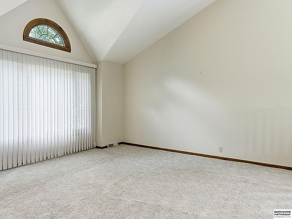 4th image of 7006 S 140th Ave