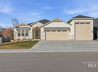 7186 E Chicken Hawk Loop, Nampa, ID 83686