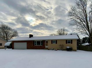 23 Miami Ave, Fredericktown, OH 43019