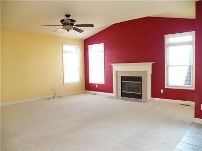 5th image of 277 Linden Cir