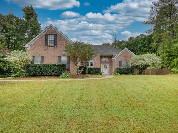 90 River Birch Dr, Oxford, GA 30054