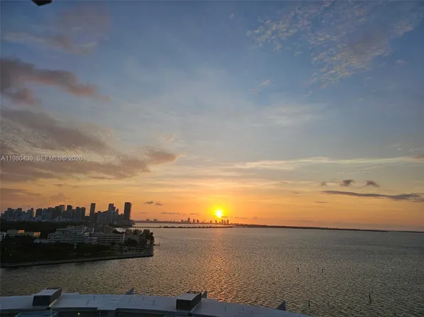 3 Grove Isle Dr, Miami, FL