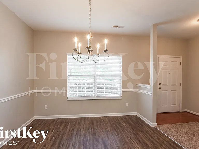 2026 Craver Meadows Dr — Photo 4