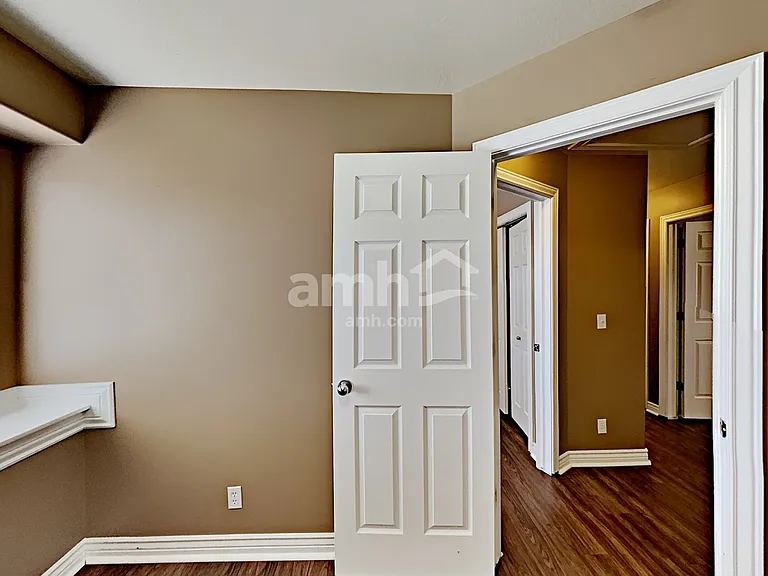 2216 S 2685 W — Photo 15