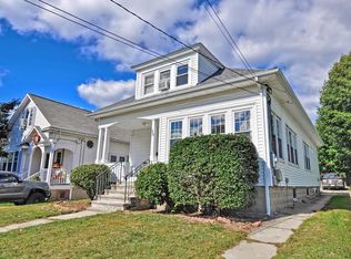 29 College Rd, Providence, RI 02908