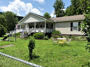 7001 Herndon Rd, Herndon, WV 24726